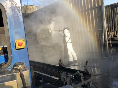 Magasnyomású felülettisztítás